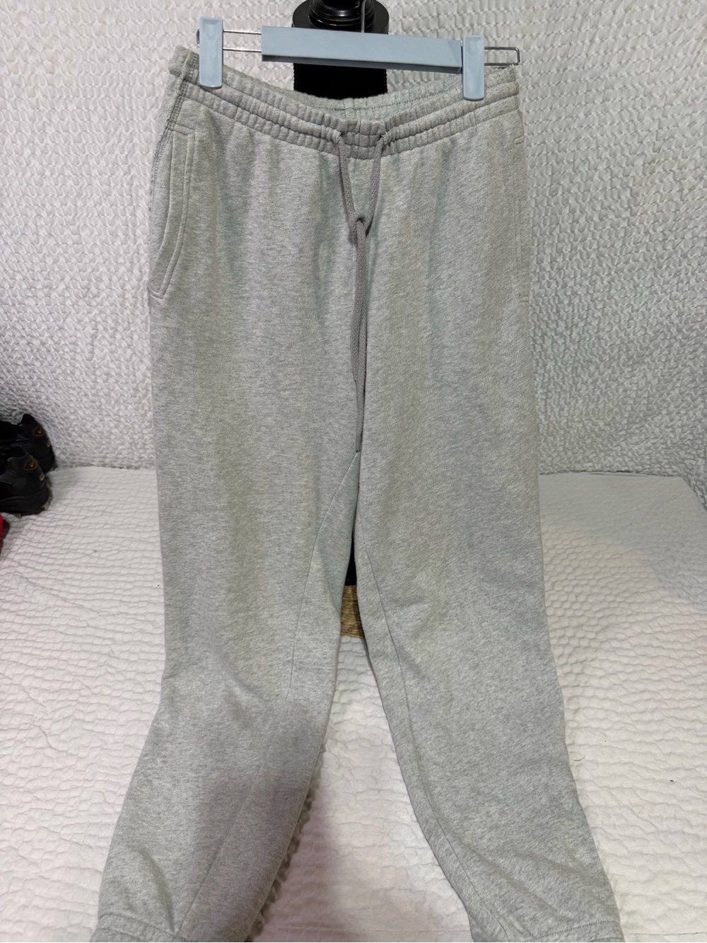 Classic aerie women’s Gray Sweatpants with Elastic Waist